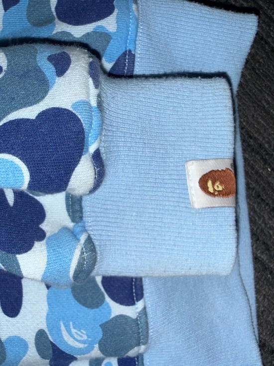 bape jacket - Picture 2 of 7